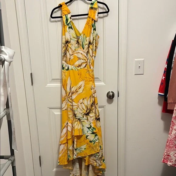 Adelyn Rae | Dresses | Adelyn Rae Gold Halter High Low Sundress | Poshmark